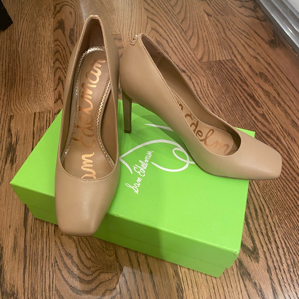 Sam Edelman Nude Pumps